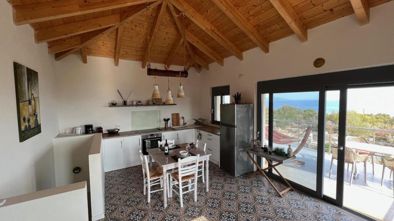 Luxurious Villa At A Unique Spot Ágios Nikolaos Exterior foto